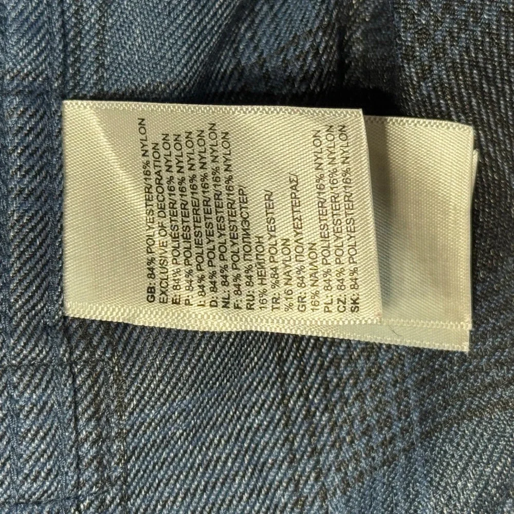 The North Face ThermoCore Flannel Blue Plaid Shirt XL with Secure Travel Pocket